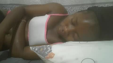 abella online show from February 25, 3:52 am