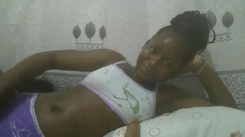 abella online show from February 19, 11:49 am