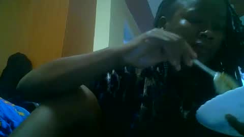 abella online show from October 25, 10:25 am