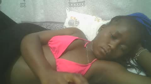 abella online show from February 26, 12:05 pm