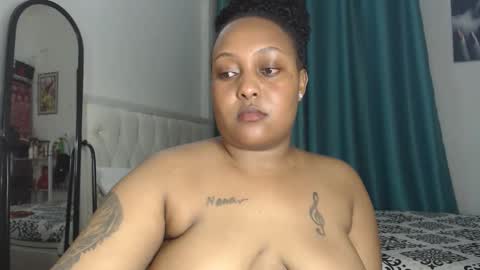 Annah online show from April 12, 7:29 pm