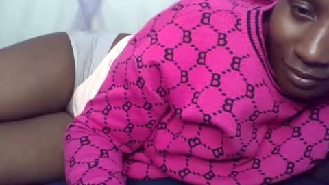 pretty_ass07 online show from March 6, 6:29 pm