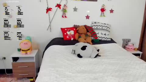 Snapshot of pretty_azulita chatting on December 5, 10:06 pm pretty_azulita online show from December 5, 10:06 pm