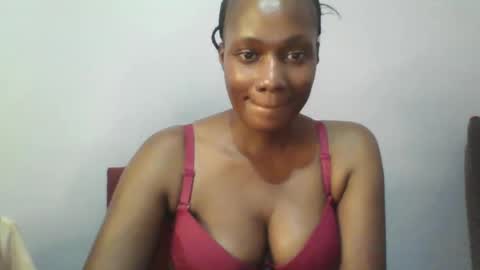 Snapshot of pretty_beib chatting on March 12, 1:51 pm Karol online show from March 12, 1:51 pm