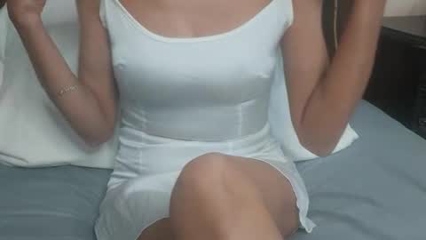 pretty_cat1 online show from October 3, 10:18 pm