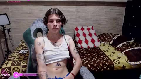 Snapshot of pretty_cristal22 chatting on January 24, 5:21 am pretty_cristal22 online show from January 24, 5:21 am