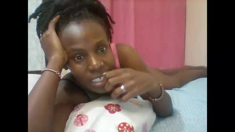 Snapshot of pretty_darya chatting on February 3, 7:10 pm pretty_darya online show from February 3, 7:10 pm