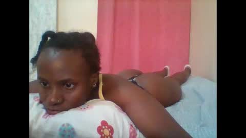Snapshot of pretty_darya chatting on February 18, 4:15 am pretty_darya online show from February 18, 4:15 am