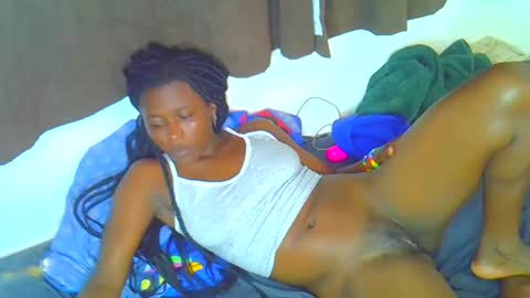 riri online show from October 18, 9:46 am