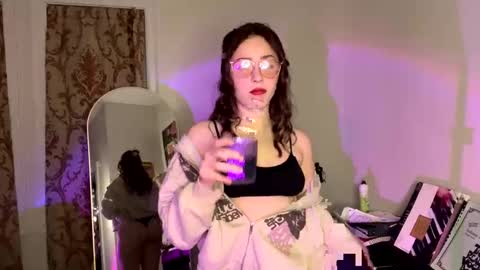 Sophie  online show from January 13, 2:28 am