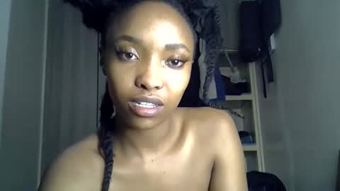 Snapshot of pretty_jazmine chatting on September 14, 6:42 pm Jaz online show from September 14, 6:42 pm