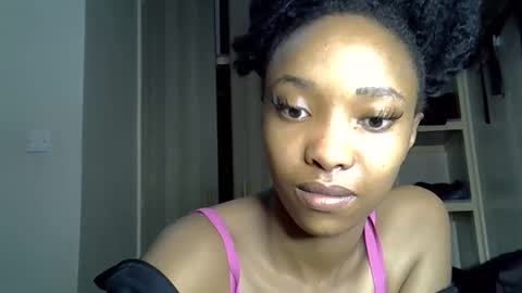 Snapshot of pretty_jazmine chatting on September 17, 2:04 am Jaz online show from September 17, 2:04 am