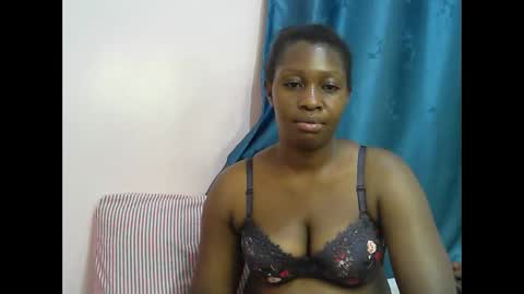 pretty_kylah online show from October 1, 7:02 pm