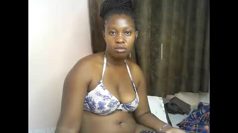 pretty_kylah online show from May 7, 12:39 am