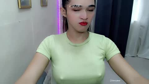 pretty_lady_kitty online show from July 22, 6:48 am