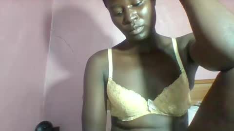 pretty time online show from December 22, 12:12 pm