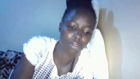 Snapshot of pretty_petite_ebony chatting on February 26, 9:09 pm pretty_petite_ebony online show from February 26, 9:09 pm