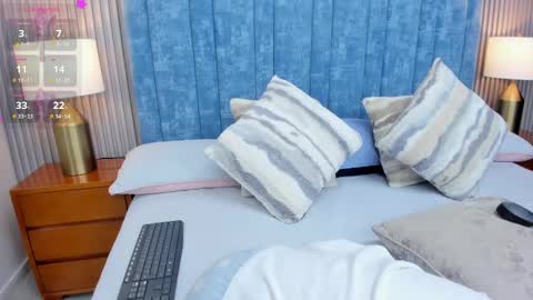 Snapshot of pretty_sunlight_ chatting on September 10, 2:01 am Daisy Flower online show from September 10, 2:01 am