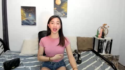 prettyakhira online show from October 20, 3:11 am