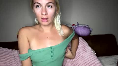 Missy  Jack online show from October 28, 2:34 am