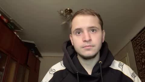 prettyboyhot01 online show from October 18, 8:40 am