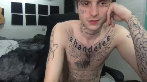 pretty boy online show from December 9, 6:55 am