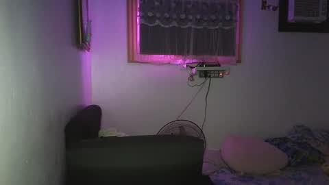 Snapshot of prettycarla_ chatting on September 19, 2:59 am prettycarla online show from September 19, 2:59 am