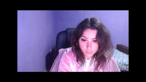 prettyjulliette online show from January 30, 2:47 pm