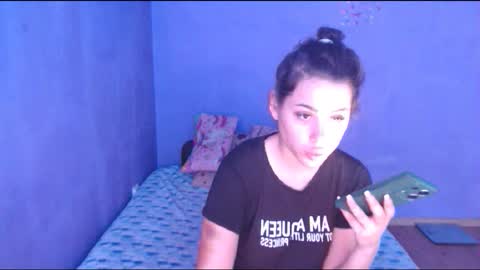 prettyjulliette online show from March 7, 10:24 am