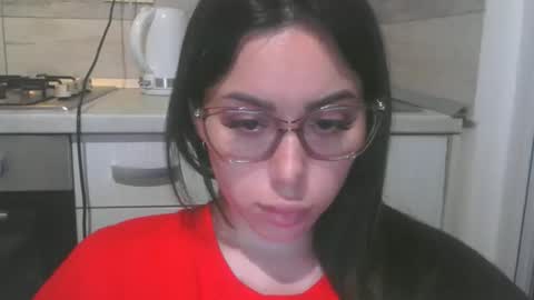 prettyjulliette online show from May 9, 5:19 pm