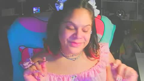prettykittymami69 online show from December 17, 2:40 am