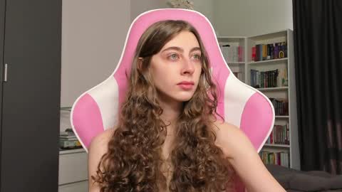Sophie  next stream will be at Monday  i will wait you guys  online show from June 2, 6:48 am