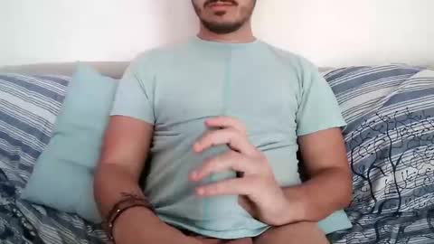 Snapshot of prettythick3 chatting on February 2, 9:51 am prettythick3 online show from February 2, 9:51 am