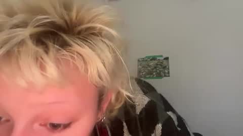 Dahlia online show from January 28, 10:44 am