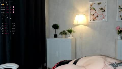 Kitty online show from November 9, 2:04 am