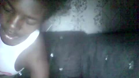 Snapshot of prettyzuzu chatting on September 17, 11:08 pm prettyzuzu online show from September 17, 11:08 pm