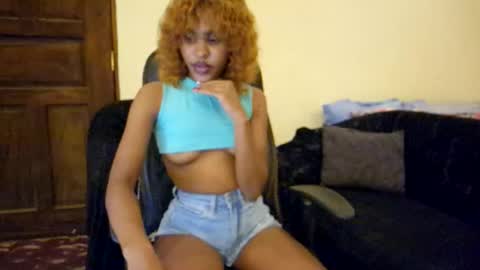 priceless_sexy online show from May 31, 6:09 pm