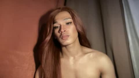 TINA  online show from January 7, 4:12 pm