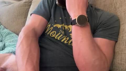 primarilysecondary online show from March 28, 11:50 pm