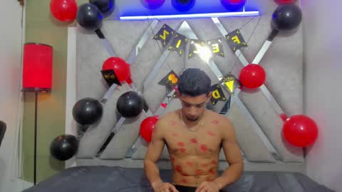 prince_arthur77 online show from February 14, 3:47 pm