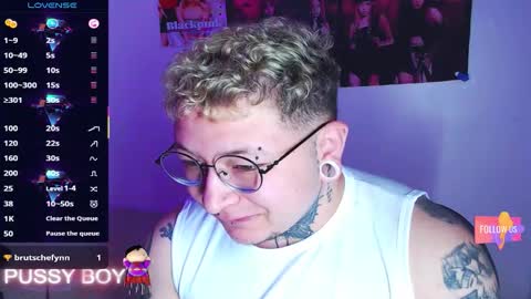 Prince online show from February 5, 4:21 pm