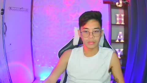 prince_harrison online show from October 21, 10:31 am