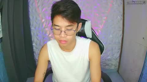 prince_harrison online show from October 17, 7:07 pm