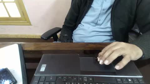 Snapshot of prince_undertaker_834 chatting on February 19, 6:44 am lover online show from February 19, 6:44 am