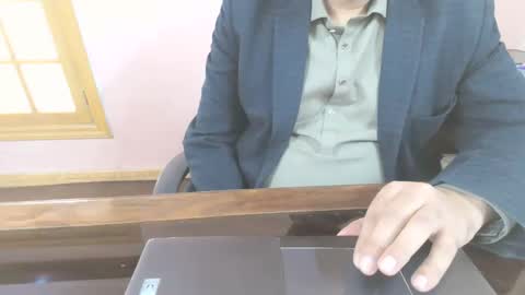 lover online show from October 6, 4:52 am