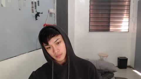 Prince Adrian online show from November 15, 7:54 am