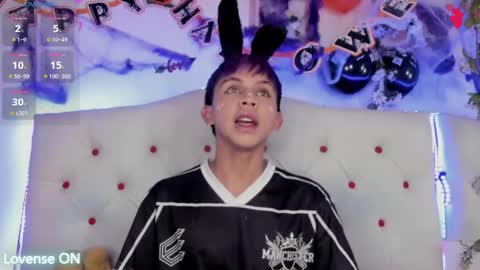 Prince  online show from October 17, 10:25 pm