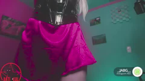 Beth   online show from October 8, 4:51 am