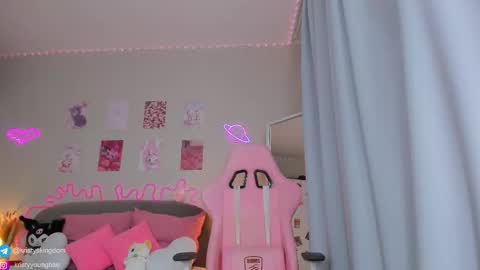 Kristy online show from October 6, 5:36 am