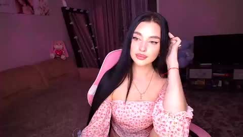 princessamira1 online show from September 27, 3:43 pm